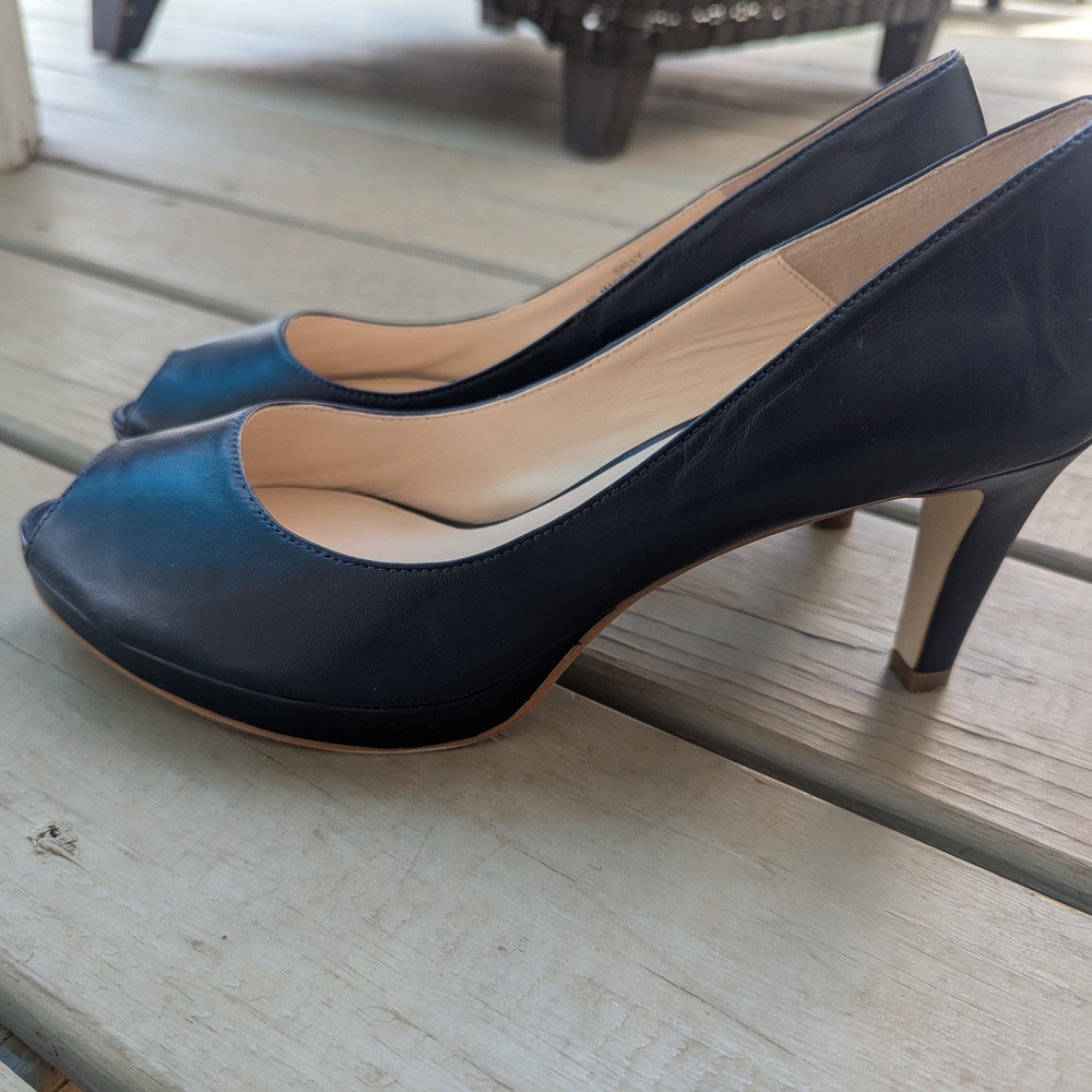 Classy Navy Blue Heels Sacha London